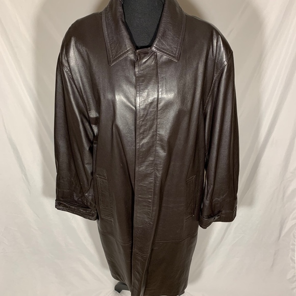 Parri's Leather Jacket - Picture 3 of 6